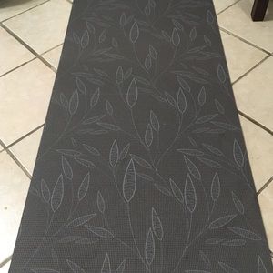 Yoga Mat W/Carrying Strap!$11 when bundled